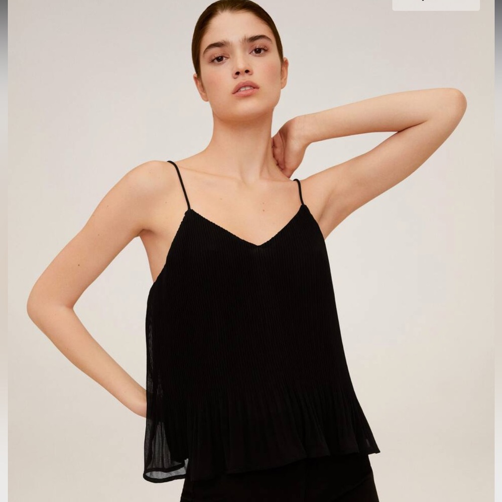 MNG Ruffle Pleated Top